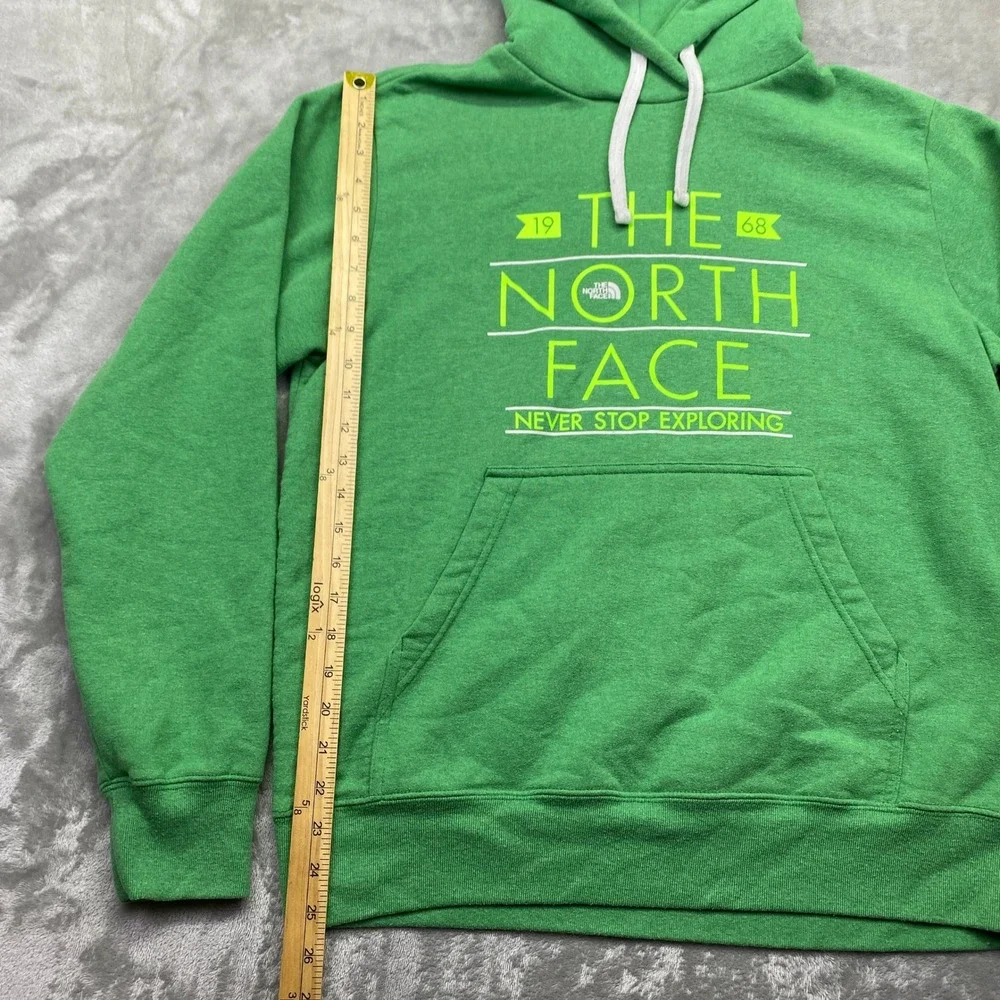 The North Face Mens Green Graphic Pullover Hoodie Sweatshirt TB5Q CHL3‎ Size M
